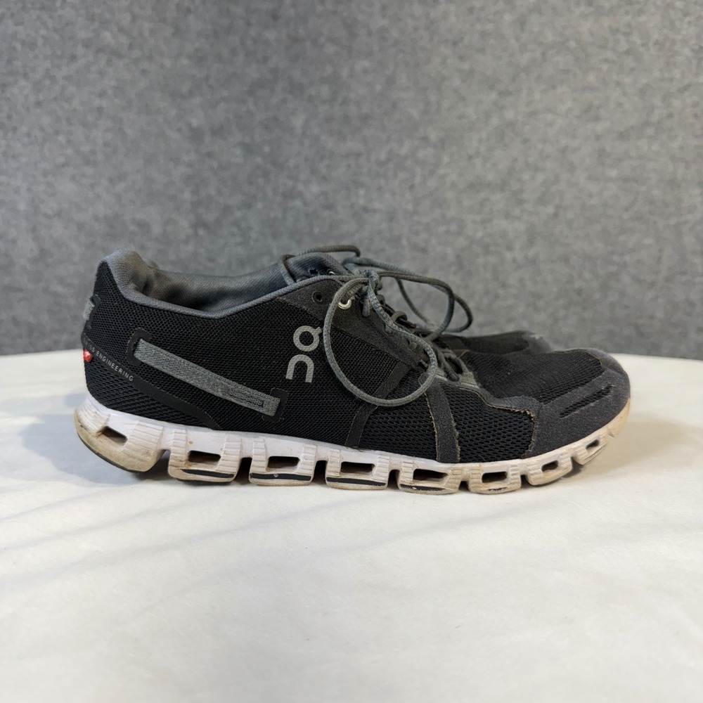 ON Running Cloud 5‎ Women Black Gray Athletic Shoes Sneakers US W8 5 EUR 40
